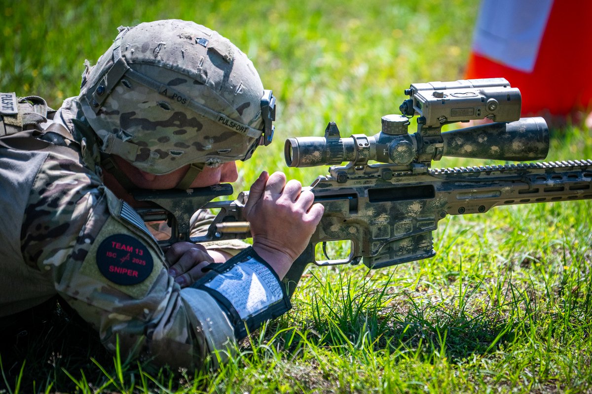 iiiarmoredcorps's tweet image. International Sniper Competition 2025 is underway with 35 teams from 8 countries. Check out photos of 3CR!

Current III Corps standings:
16th – 3d Cavalry Regiment
20th – 4th Infantry Division
20th – 1st Cavalry Division
27th – 1st Armored Division

@3dUSCAV | #BraveRifles.  .