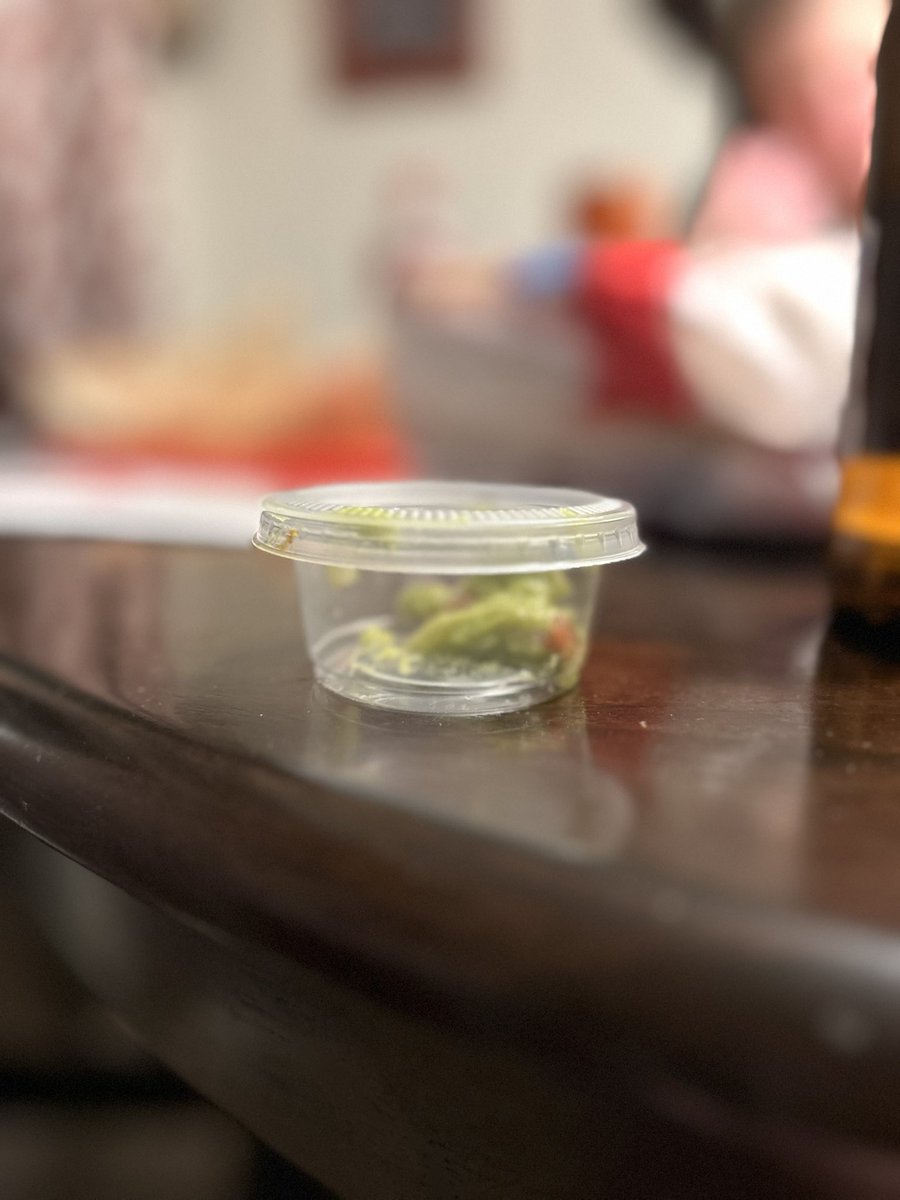 Jen1976Goad's tweet photo. @tacobell what is this? This is the guacamole received Saturday night from an IN Taco Bell. https://t.co/JN6TQOqO9S