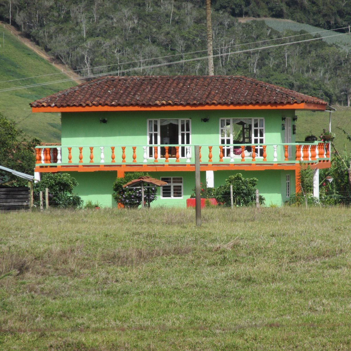 Alcaldiarestrep's tweet photo. Algunas casas de Restrepo https://t.co/MUduX5bTui