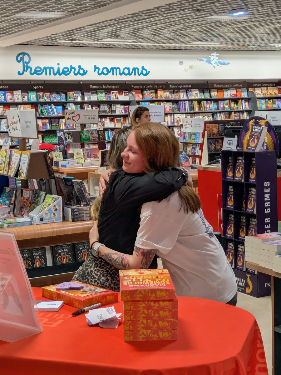 6 years later, same two girls 🫶🏻
<a href="/EstelleMaskame/">estelle</a>