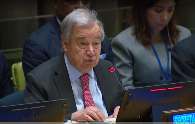 ODDNewsBurundi's tweet photo. 📣 🌎 Les États et gouvernements sont appelés de transformer leurs engagements en actions comme convenu lors du #Sommet_du_Futur en septembre 2024, a déclaré @antonioguterres,S.G des @UN lors d'une réunion le 26 mars de cette année. #17ODD #UnissonsNs  
https://t.co/vqOwn3JDIX https://t.co/CvjJrvtUo4