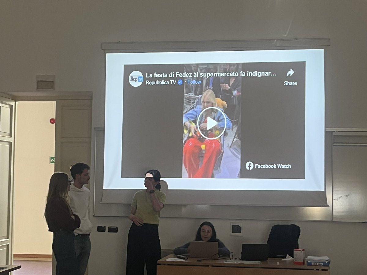 AliceVerbicaro's tweet image. Il caso ferragnez e l’assalto al supermercato 

#formaper #livetweeting #brandreputation #eserquetti @DanyCerquetti