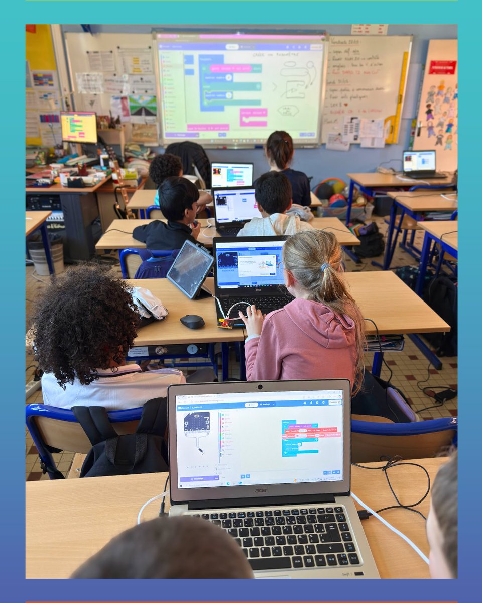 Fond_CGenial's tweet image. L'expérimentation du kit #YesWeCode pour le cycle 3 continue avec un second atelier en école primaire, où les élèves ont appris à fabriquer un podomètre. #CGénial 💻⚡