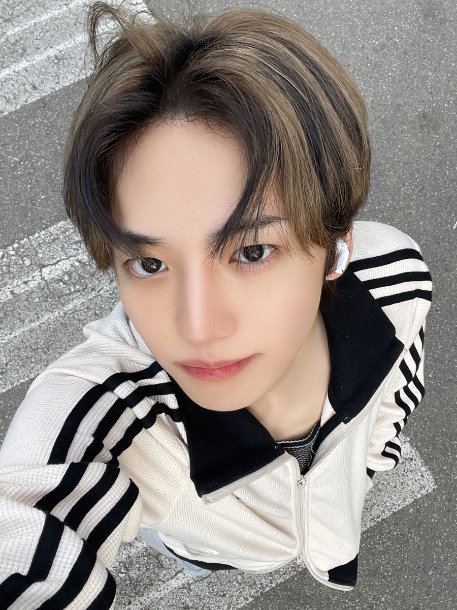 imminjaelover's tweet photo. rdsd with the birthday boy ✨️
#rdysd #roadyselcaday #road𝓨selcaday #road𝓨 #minjae #xikers #싸이커스 
#minjaeselcaday #민재 @xikers_official https://t.co/G5bKsQ5Dxo