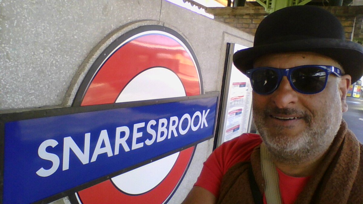 A Londoner's London (@londonerslondon) on Twitter photo Londoners know an adventure lies just past their underground stop. Never visited Snaresbrook until today, so enjoying sunshine on terrace of <a href="/ProvenderW/">Provender Wanstead</a>.
The court here had important role in our film Vigilia in 2010. Sadly never made.
#LetsGuide #UniquelyLondon #ALondonersLife3 Londoners know an adventure lies just past their underground stop. Never visited Snaresbrook until today, so enjoying sunshine on terrace of <a href="/ProvenderW/">Provender Wanstead</a>.
The court here had important role in our film Vigilia in 2010. Sadly never made.
#LetsGuide #UniquelyLondon #ALondonersLife3