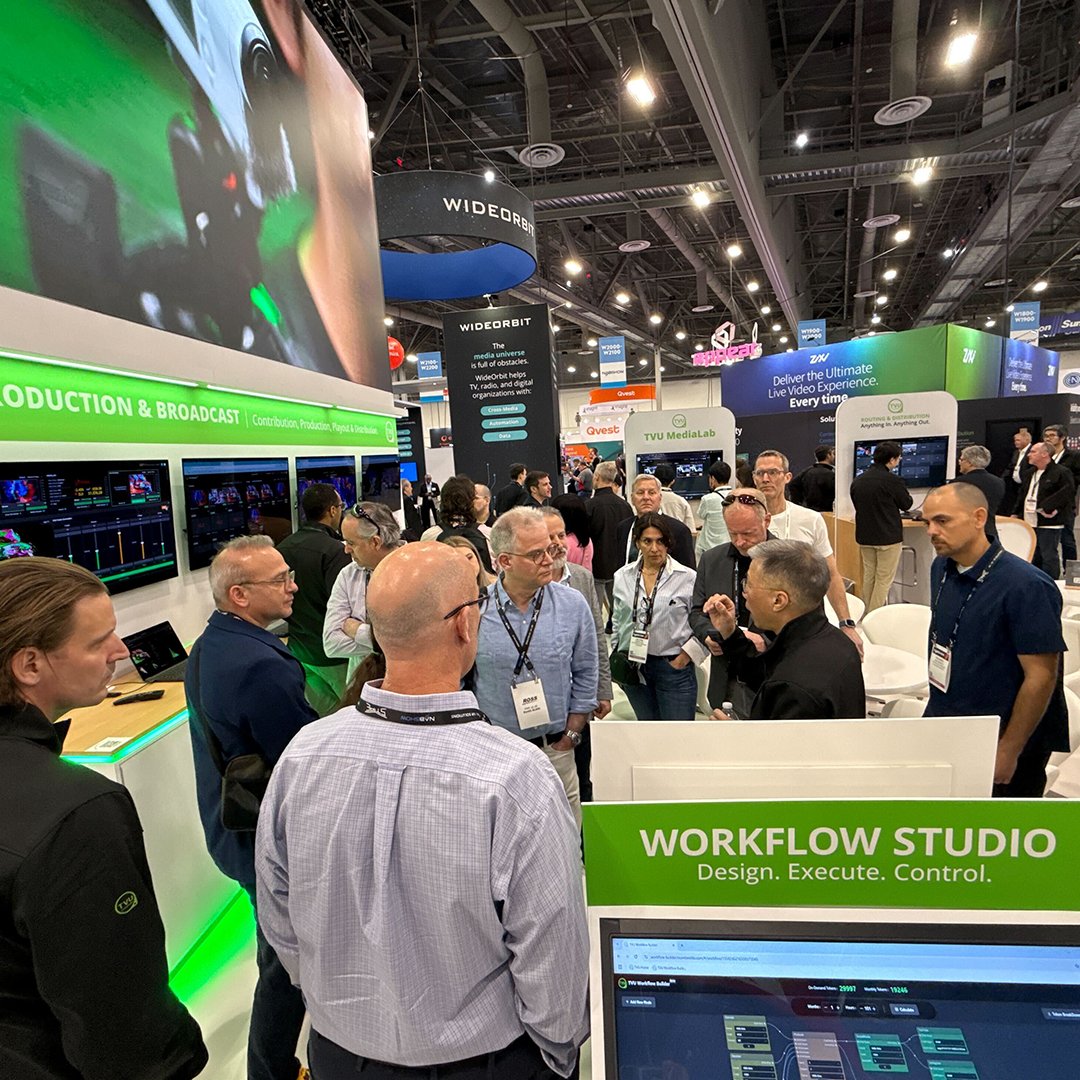 TVUNetworks's tweet image. Final day at #NAB2025! 🎉
Swing by Booth #W2120 (West Hall) to see:

🏆 NAB Project of the Year: Cloud DR for Paris 2024 w/ France Télévisions
📡 TVU MediaHub
🤖 AI Tools: Clipping, ads, transcripts
📶 5G Workflows

Don’t miss it! #TVUNetworks #LiveProduction