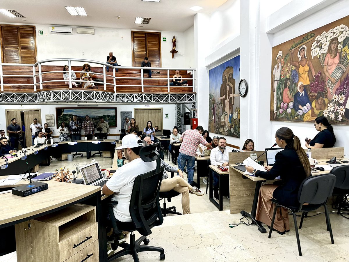 Participamos de la Sesión Ordinaria en el Concejo Municipal de Bello, donde se presentó el concepto técnico sobre la modificación excepcional del Plan de Ordenamiento Territorial (POT). 🙏🏻

Nuestro compromiso es con los derechos de todos los bellanitas. 🫶🏻