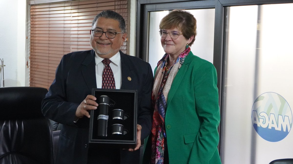 Asodelgt's tweet photo. ▶️La delegación estadounidense destacó que Guatemala es un socio importante para el sector de lácteos de Estados Unidos y que estos espacios de diálogo e intercambio son claves para el fortalecimiento de la asociación entre ambos países https://t.co/SPBo9ETzXC