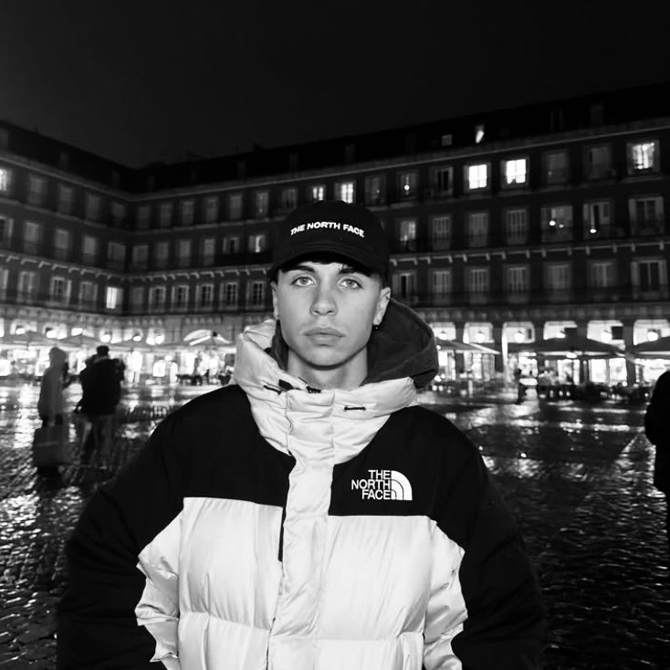 𝗠𝗘𝗥𝗡𝗢. (@strxmerargx) on Twitter photo 