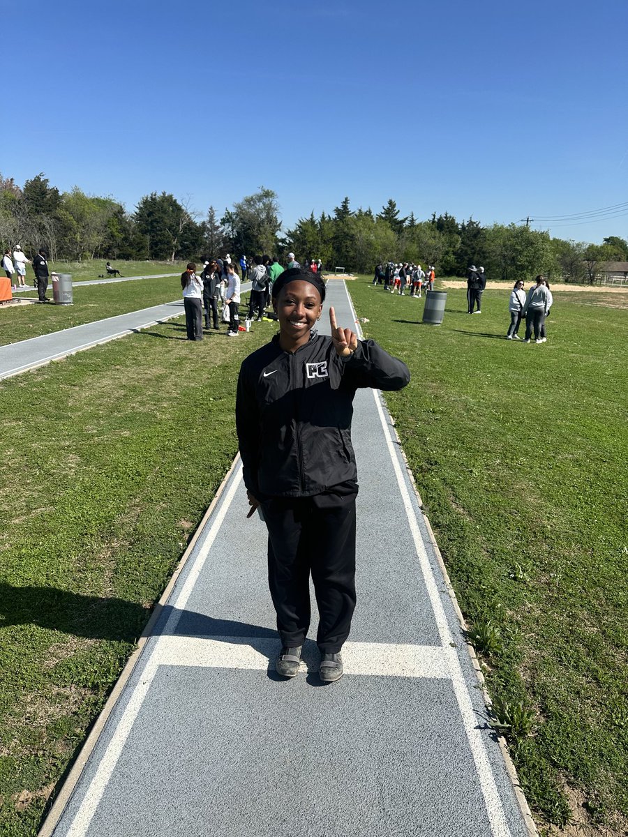 CoachCase79's tweet photo. Meet your long jump Area Champ!! Panther Creek’s own Jaelyn Anderson! Commerce Bound X2!! https://t.co/c8dFqqY34F