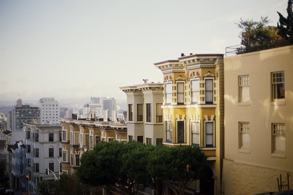 file100mov's tweet photo. 📍San Francisco, CA 🇺🇸 https://t.co/QRdGKQNK6U