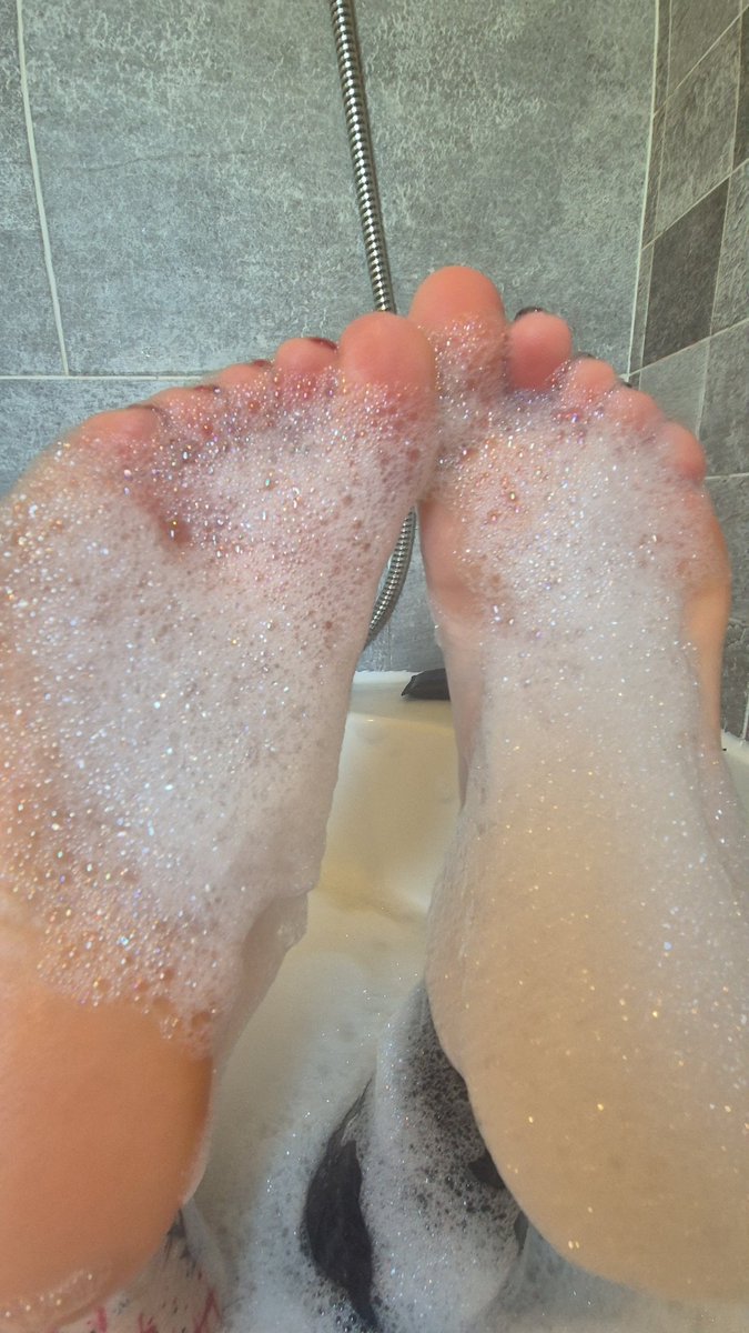 Content from kawaii.feet.x