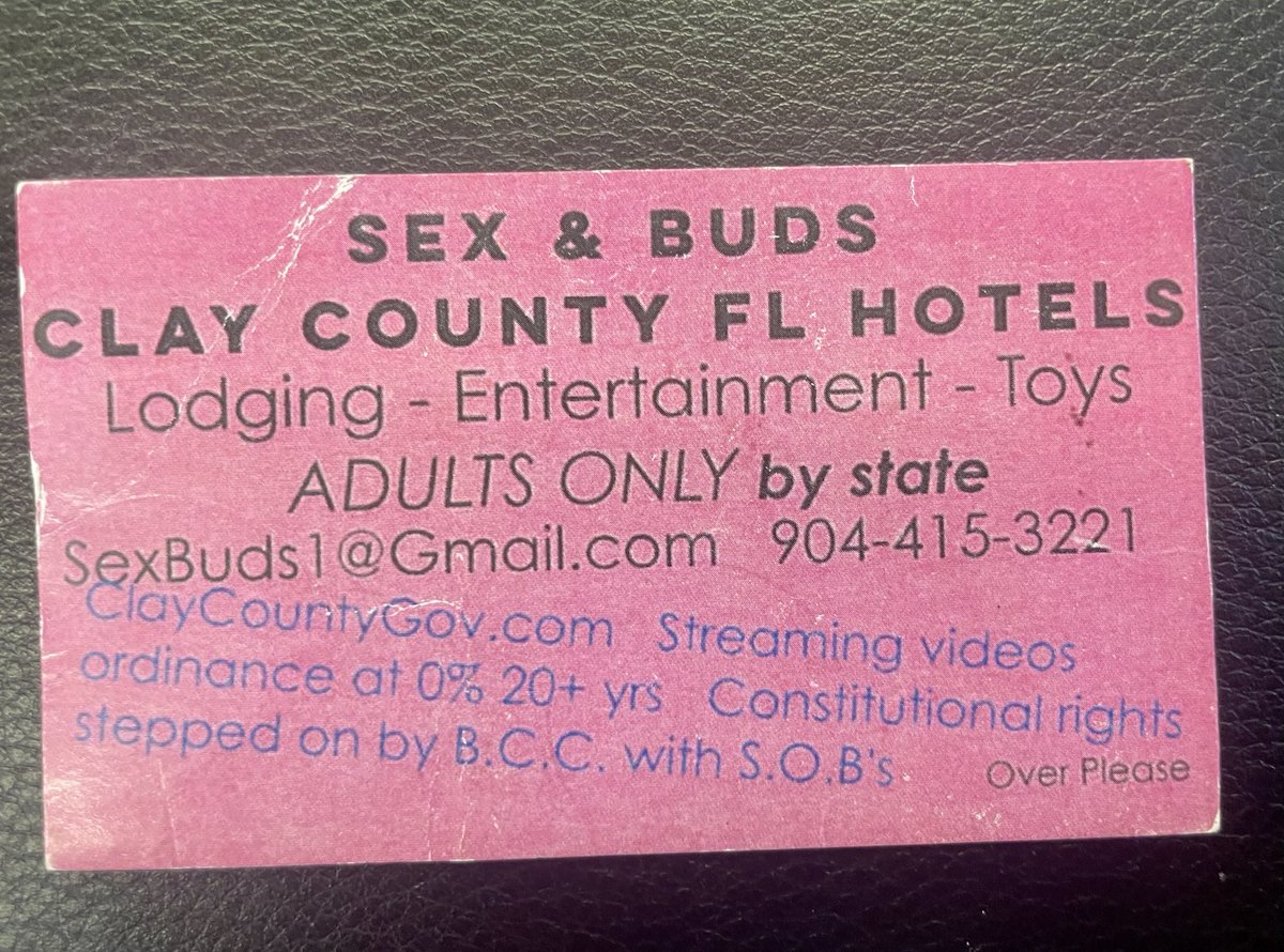 Rethinking my business card retention policy…..⁦<a href="/Rob_Bradley/">Rob Bradley</a>⁩ ⁦<a href="/Travis_Cummings/">Travis Cummings</a>⁩