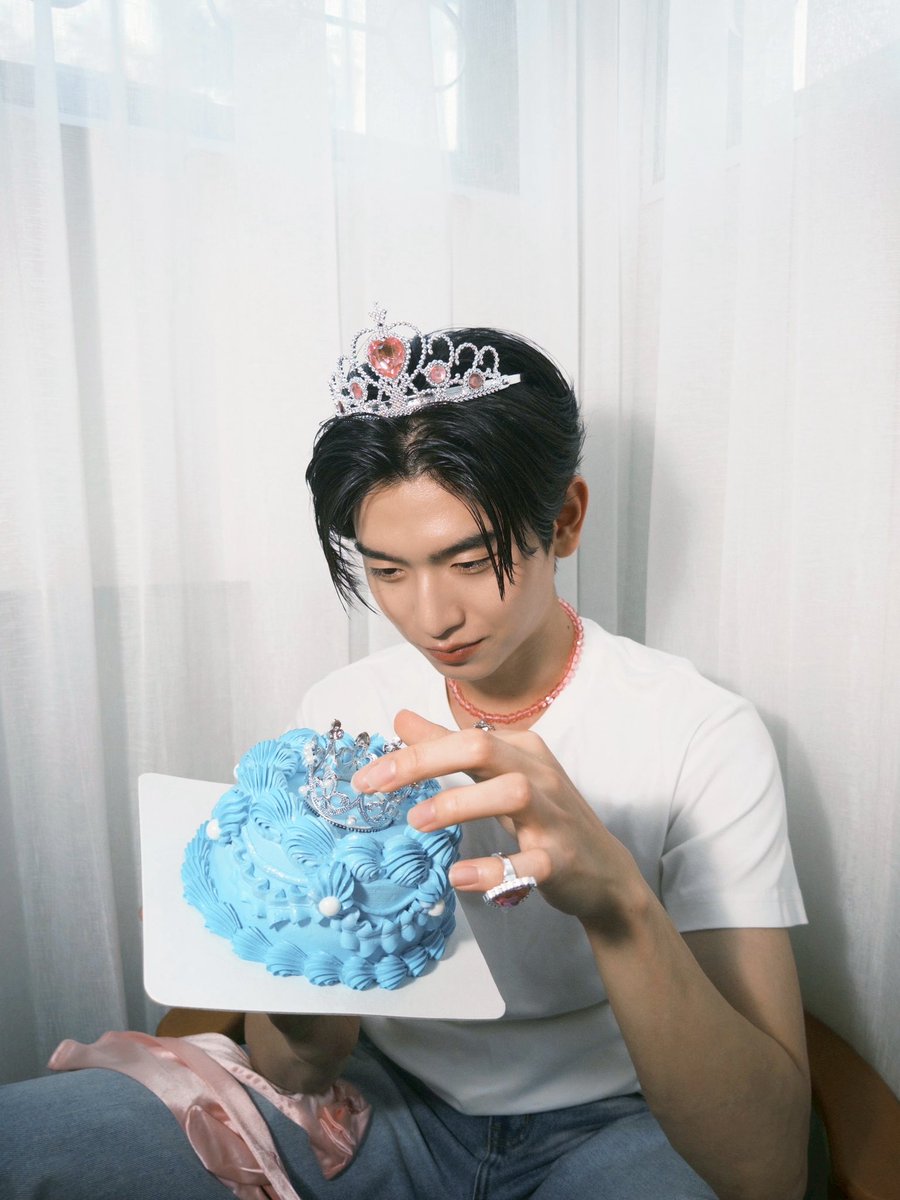 made it to 24 #tthomastc 

PARFECT TEETUT DAY
#CheersTo24thThomas