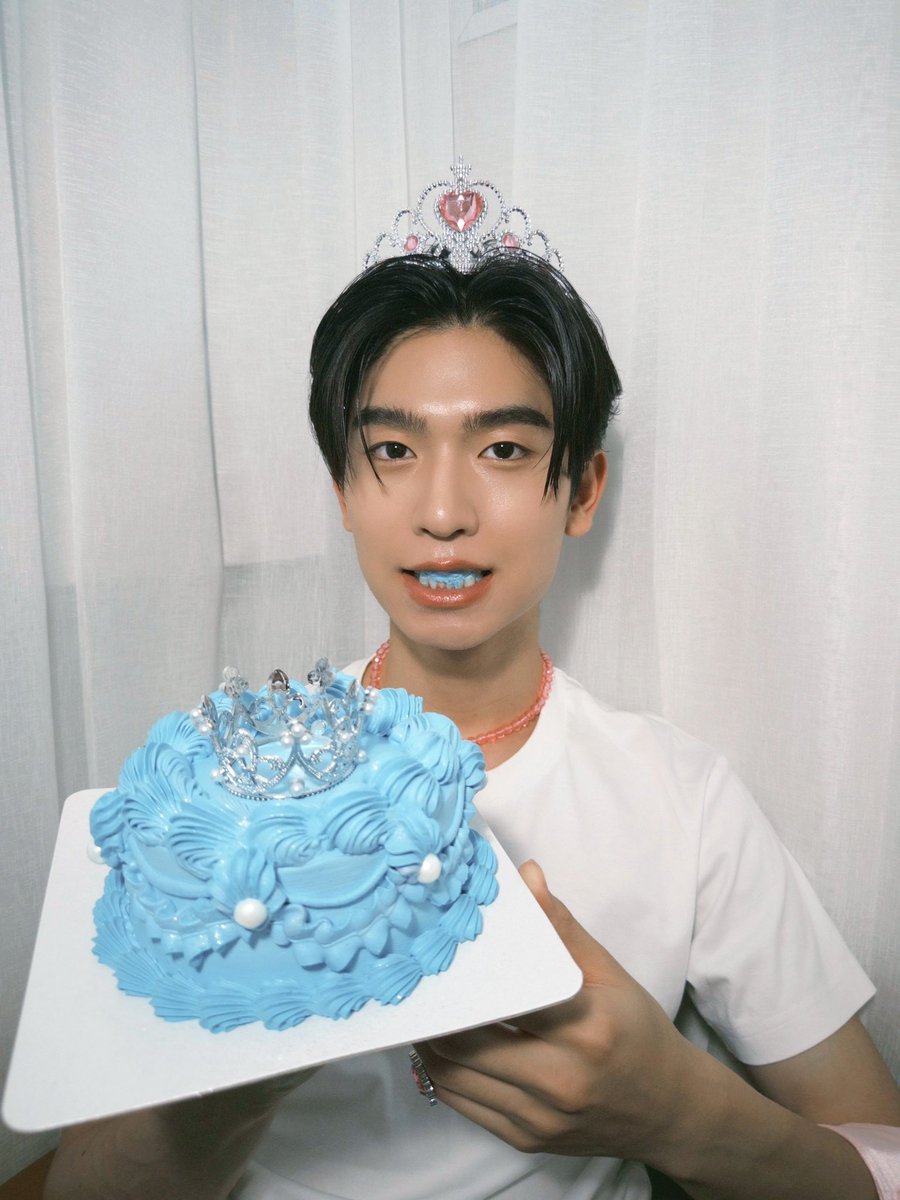 tthomastc's tweet photo. made it to 24 #tthomastc 

PARFECT TEETUT DAY
#CheersTo24thThomas https://t.co/MJsJ9nV4Sa