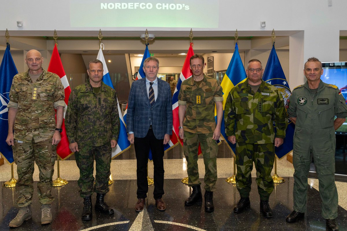The High North matters.
With 7 of 8 Arctic nations as <a href="/NATO/">NATO</a> Allies, Nordic defence cooperation is key to Allied resilience.
<a href="/NATO_ACT/">NATO ACT</a> leadership welcomed 🇩🇰🇫🇮🇮🇸🇳🇴🇸🇪 Chiefs of Defence during their Nordic Defence Cooperation meeting, reinforcing Allied strategic focus.
#WeAreNATO