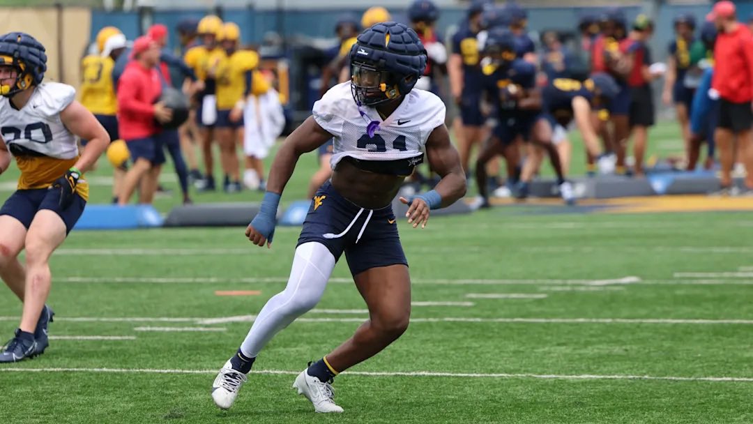 I will be entering my name into the transfer portal with 4 years of eligibility

6’4 250

301-379-8196

hudl.com/v/2MXwJz