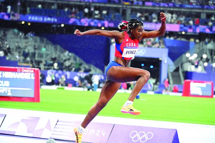 Granma_Digital's tweet photo. 🏃‍♀💪Más desafíos para el atletismo cubano en 2025
El principal evento que tendrá el atletismo cubano en el año serán los Juegos.

🔗 https://t.co/9p3IeOqXIq https://t.co/Y03wIIsRkq