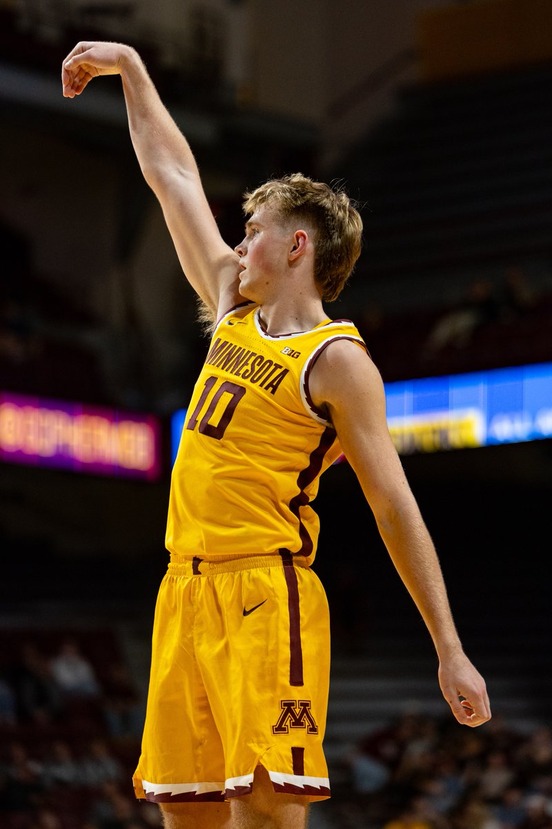 Minnesota Men's Basketball tweet media