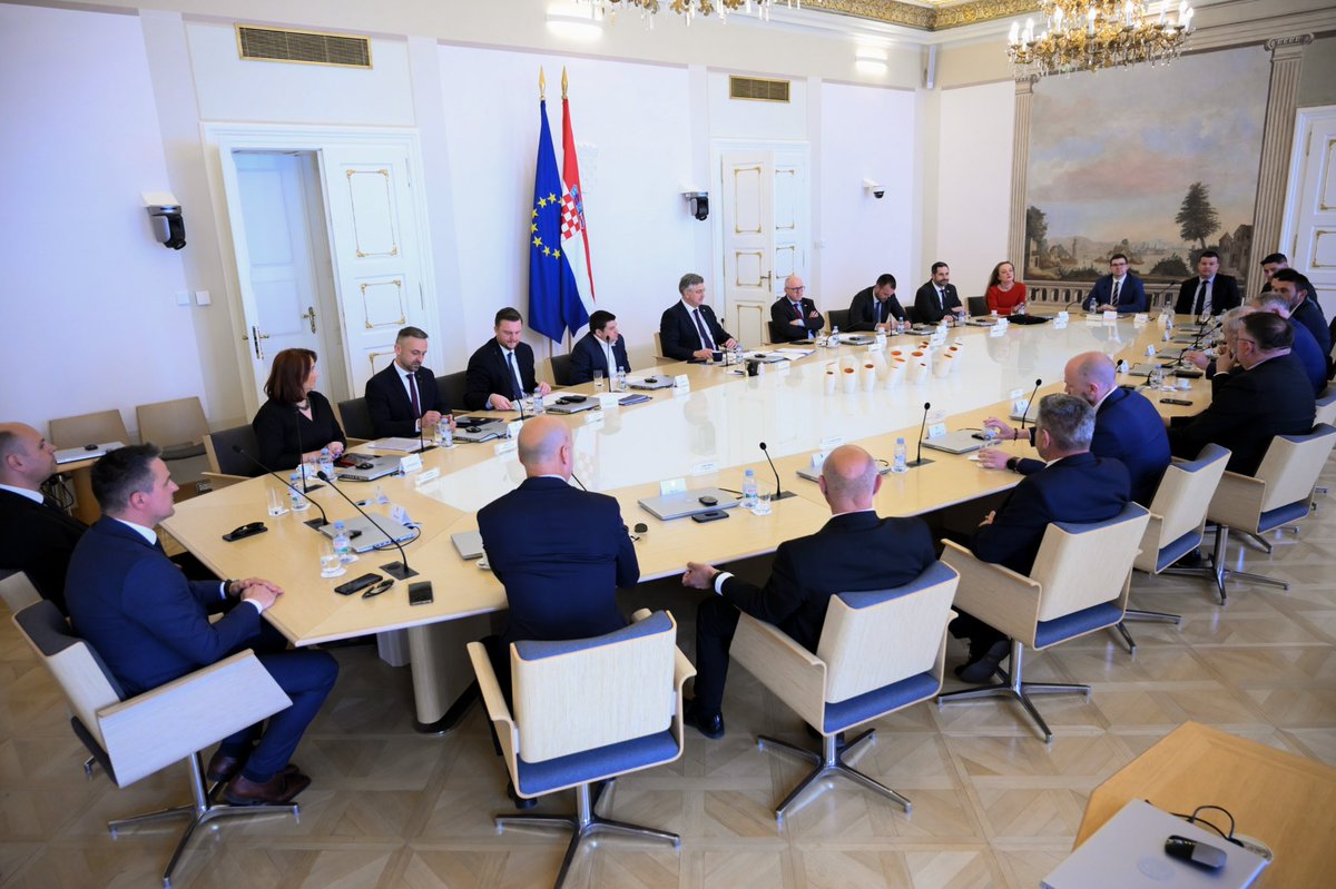 Andrej Plenković tweet media