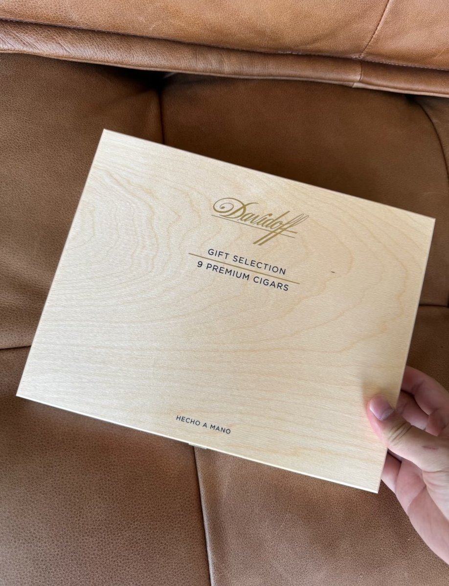 SaintCigars tweet media