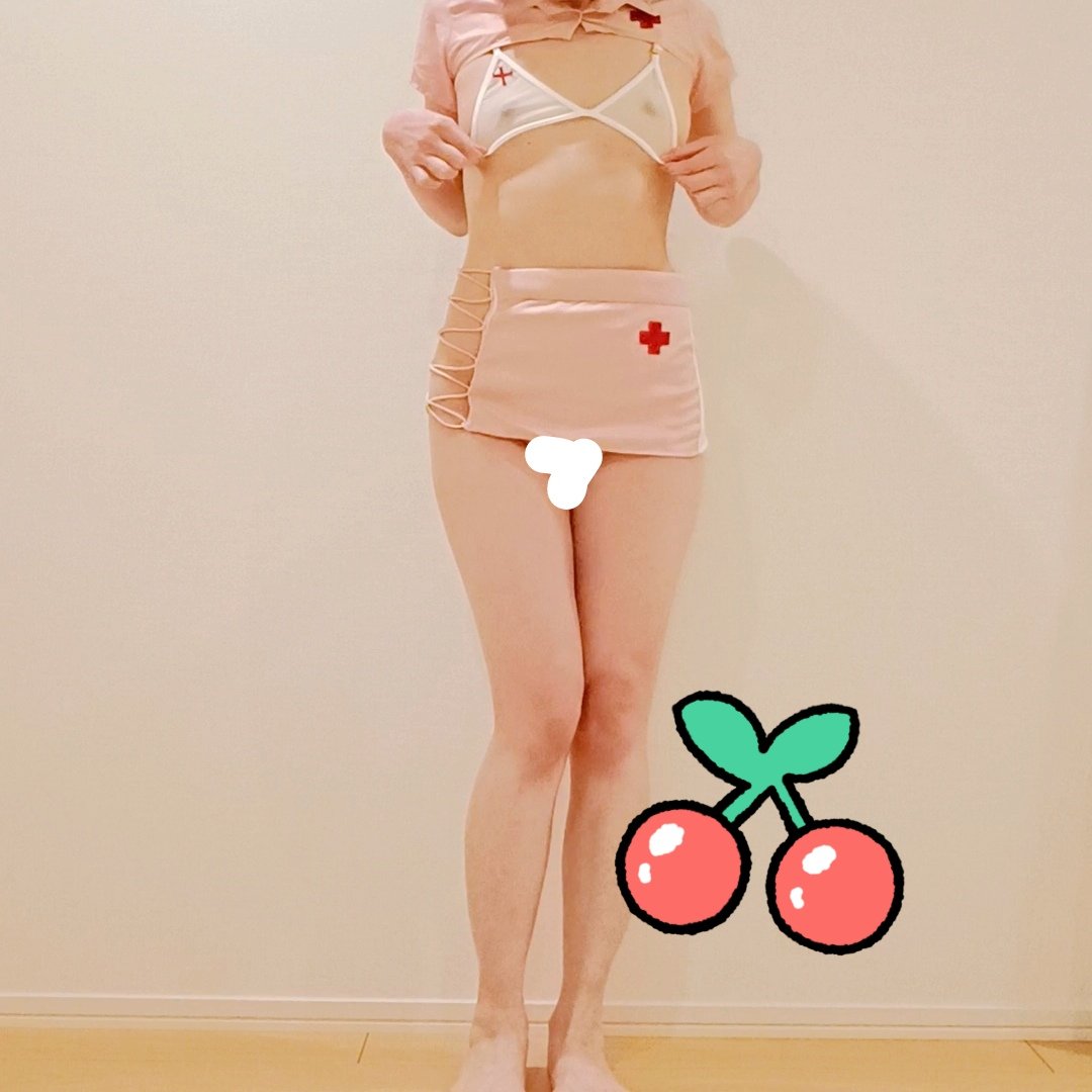 minako2_2's tweet photo. えっちなナースコスプレが届きました。24時間後にはこの格好でオナニーしてライブ配信するよ。【患者さんのチンポを治療するナース】の設定で色々やっちゃうよ。見に来てね🥹🫶🩺❤️‍🔥

10日(木)24:00〜
みなこをフォローして、有料配信を見るためのポイントを購入して待っててね♡ https://t.co/DZoE69CVX5