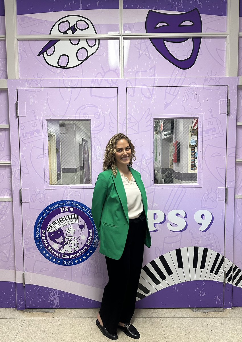 Happy #AssistantPrincipalWeek! Today we celebrate the amazing leaders who empower every student and teacher, and make our schools a supportive, inspiring community. Your dedication lights the way! 🌟📚🏫 #Leadership #EducationHeroes <a href="/CChavezD31/">Christine Chavez</a> <a href="/DocPalton/">Doc Palton</a>