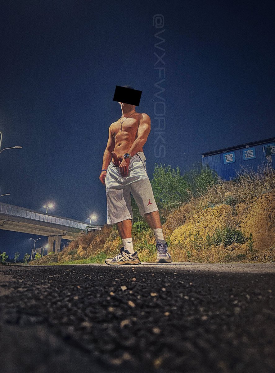 没人的时候做见不得人的事