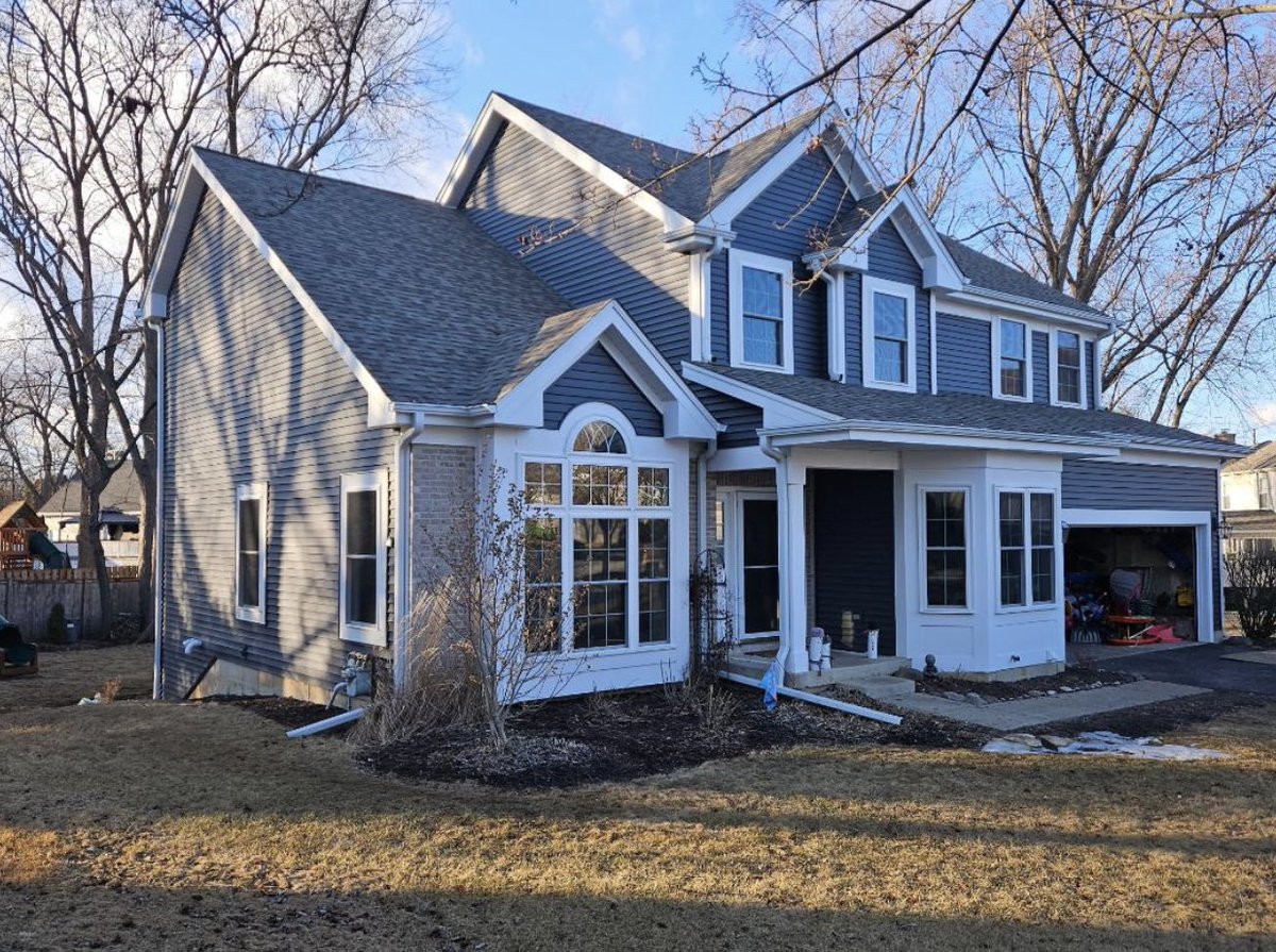 HomeSealed's tweet photo. Did you know? New windows don’t just look great—they boost curb appeal, improve energy efficiency, and enhance your comfort year-round! ✨🔆

Upgrade your home, save on energy bills, and enjoy a cozier space. It’s a win-win-win! 💪🏼💰

💻→CLICK: https://t.co/CR9XxVzkla https://t.co/NlGLXkKh98