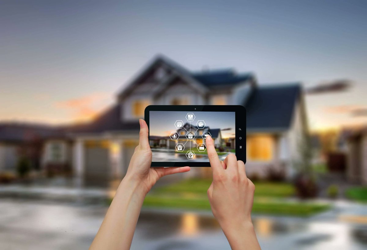 solphos's tweet photo. 💡 Seattle homeowners: Thinking about upgrading to a smart electrical panel?
@Solphos shares how these panels improve energy efficiency, support EVs, and prep your home for solar. ⚡🏠

🔗 https://t.co/TdxKhQIkhw

#SmartHomes #CleanEnergy #Solphos https://t.co/FegEIMcXWh