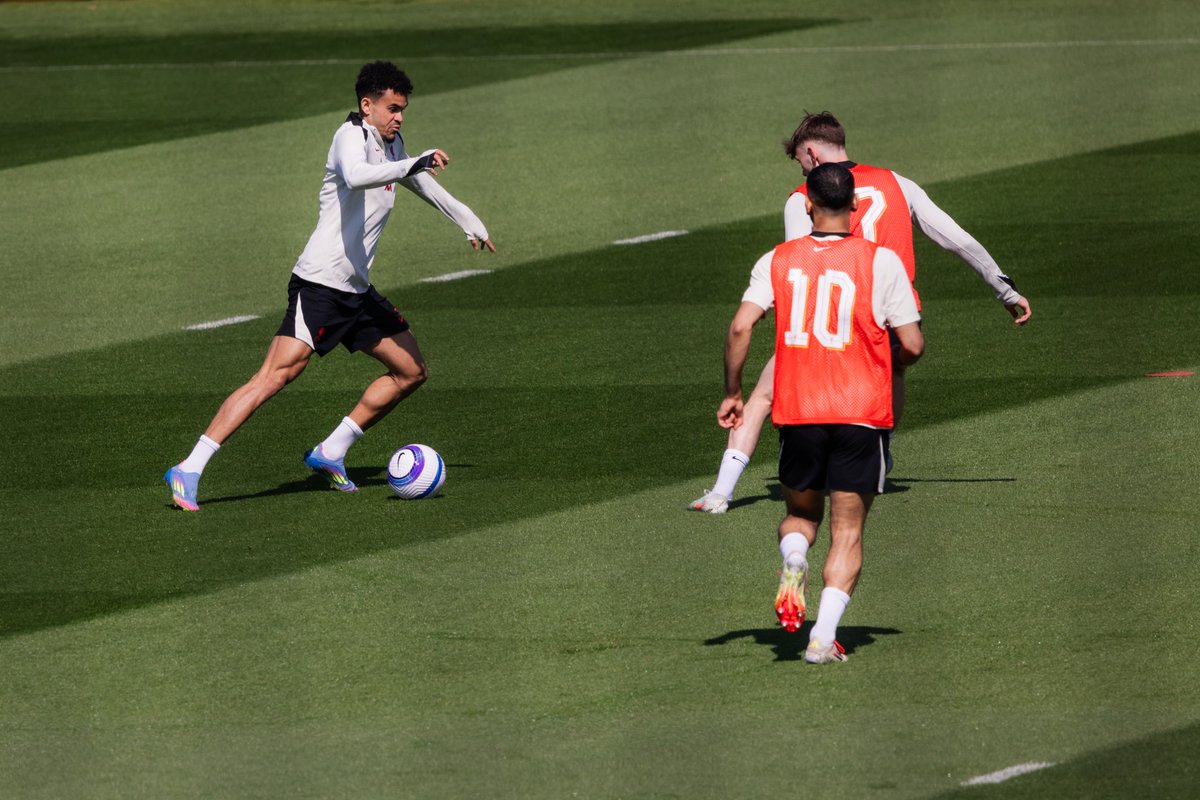 LFC's tweet photo. Training from above 🌤️ https://t.co/wqH8cJ9vpq