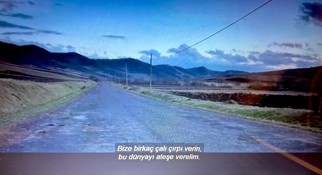 defnezgi9's tweet photo. 🎬Transylvania /  2006 https://t.co/cxwrtNMeax