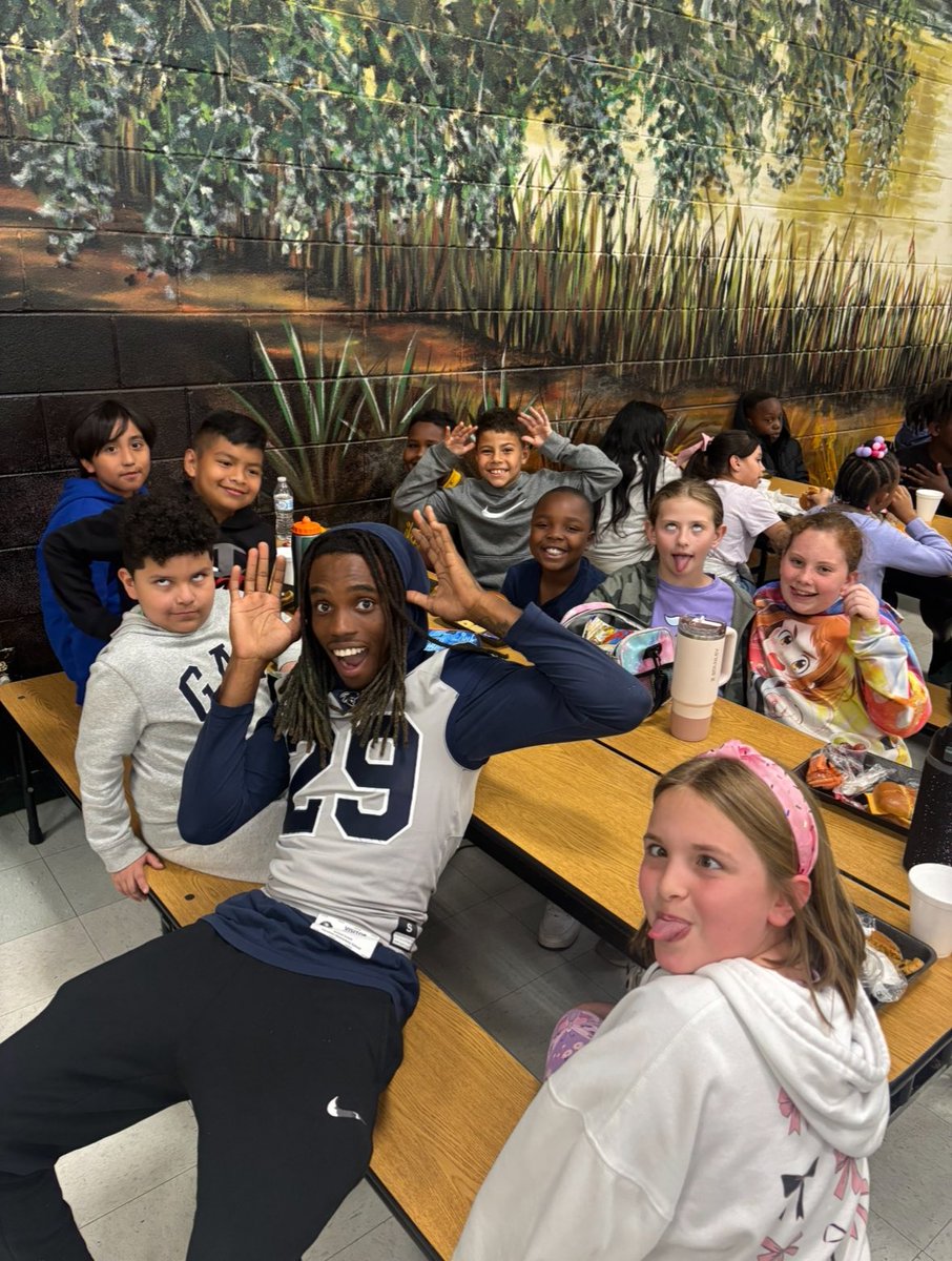 Canii Tucker (@canii_tucker11) on Twitter photo Look at them faces ๐ฅฒ. Blessings, being able to make others smile #hanahan #csubucs <a href="/csusports/">Charleston Southern Buccaneers</a> Look at them faces ๐ฅฒ. Blessings, being able to make others smile #hanahan #csubucs <a href="/csusports/">Charleston Southern Buccaneers</a>
