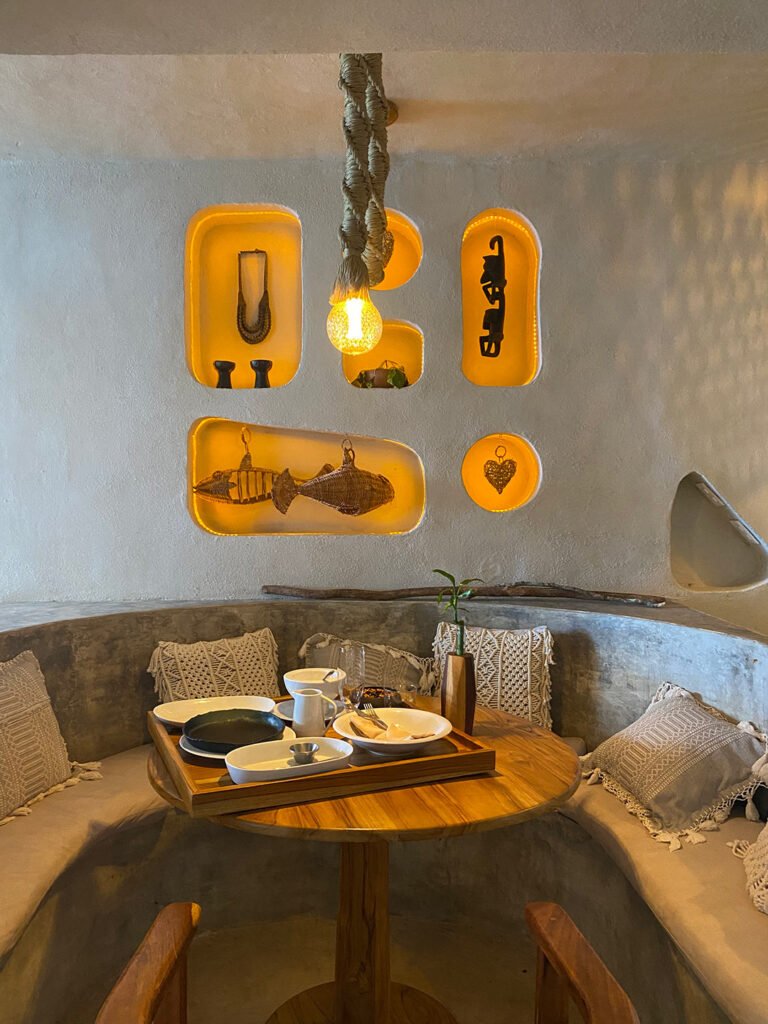 FoodandTravelMX's tweet photo. 🌴 Cozumel lo tiene todo: playas, arrecifes, sabores caribeños…
Y ahora también tiene Looch, el nuevo restaurante y beach club que abrió sus puertas este 7 de abril 🍹☀️
Te contamos por qué tienes que conocerlo ➡️https://t.co/eYW1Nk8VSC

#Looch #HotelBUnique #BUnique https://t.co/fvC1fLhuMG
