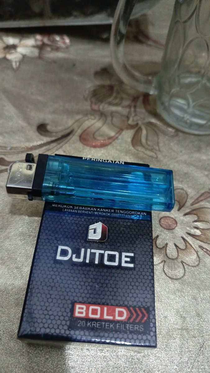 hang186's tweet photo. @rokok_indonesia https://t.co/TfKqvFG3NR