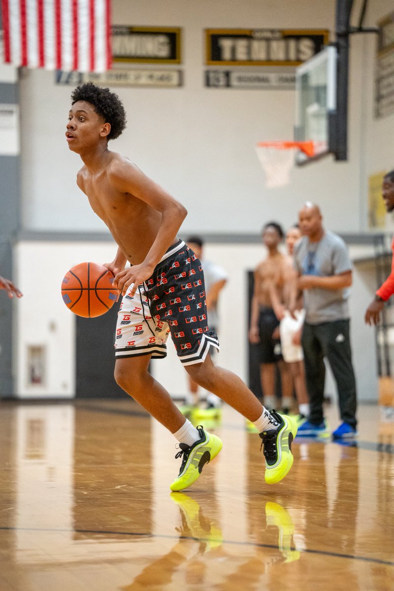 𝙄𝙧𝙤𝙣 𝙨𝙝𝙖𝙧𝙥𝙚𝙣𝙨 𝙞𝙧𝙤𝙣 🔪

#OOU #thestandard