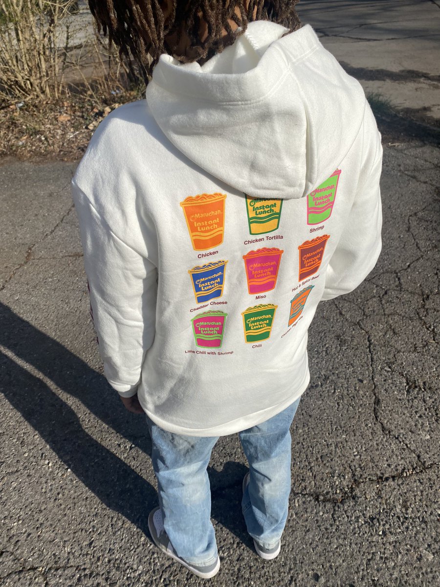 1malaysiaa's tweet photo. spring pictures at school for my legend wegend.. π₯Ή my baby boy such a big boy now. I love you sunny-son #1. ππ #springpictures #legend #maruchan https://t.co/FKcXq1leaH