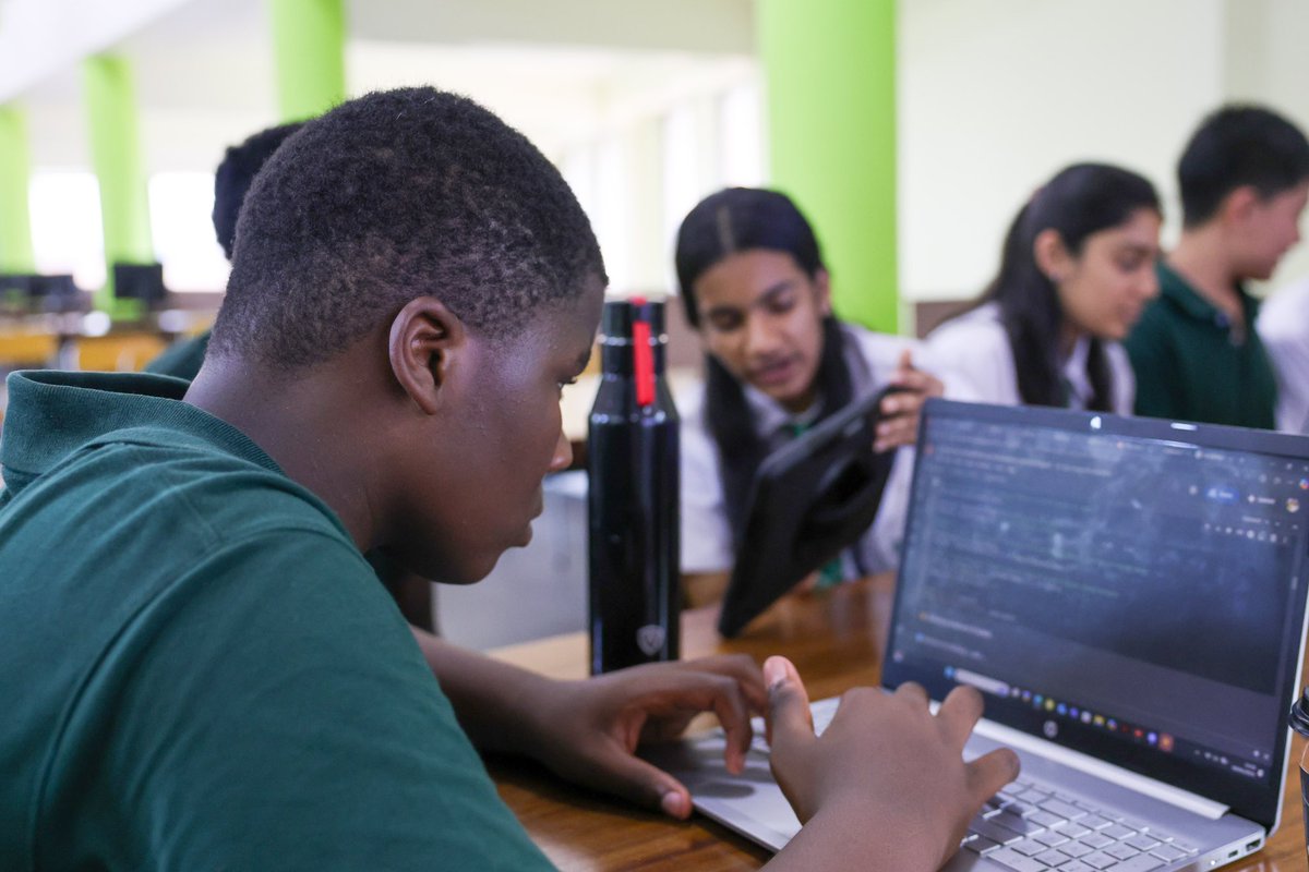 kisu_ug's tweet image. Day 3 of the Inspirit AI program at KISU is here! 🚀 AI is shaping everything from healthcare to business, art to law. Our students are gaining skills to shape tomorrow’s world! 🌍✨

 #KISUAI #AIForTheFuture #AIRevolution