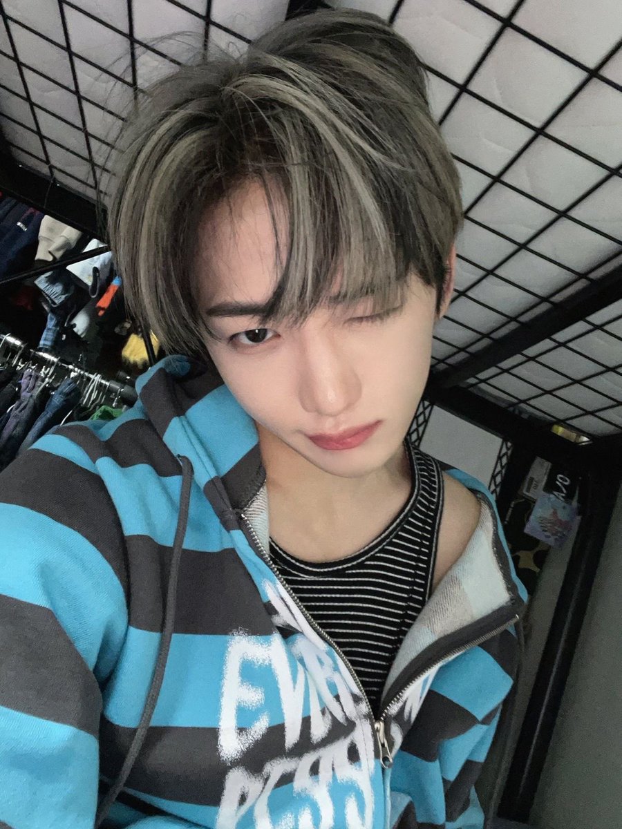 happiest birthday to THE leader of 5th gen our beloved one and only kim minjae !! thank you for always taking such good care of the boys and being the best leader there is 🫶🏻

#BestLeaderMinjaeDay
#민재와의_봄날을_맞이하는날
#xikers #싸이커스  #민재 #MINJAE