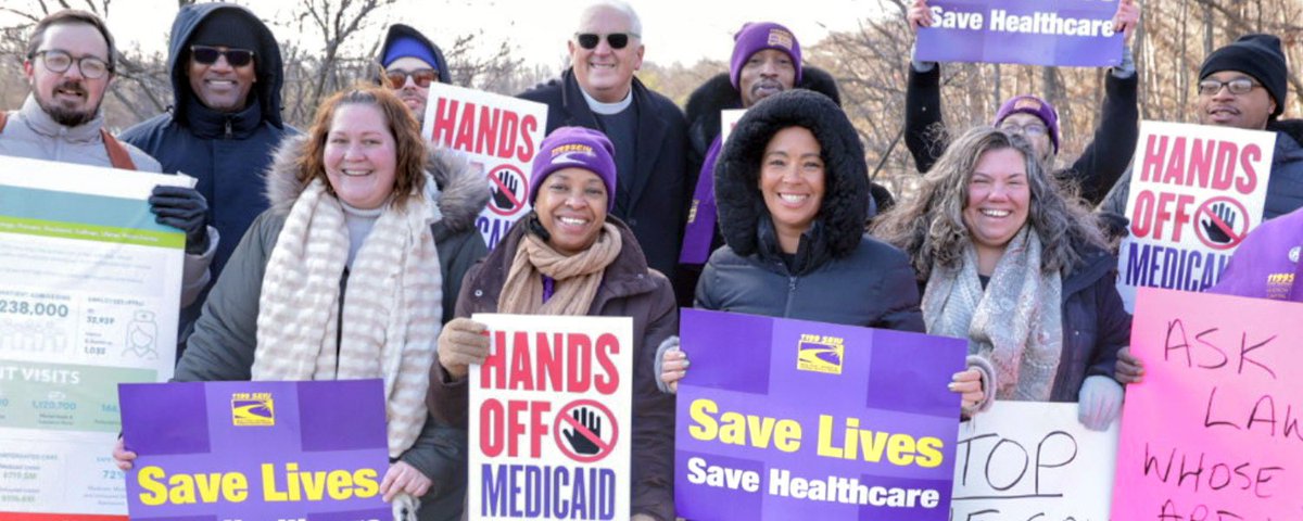mmpadellan's tweet photo. TWEEPS: When they're not busy tanking 401Ks, they're cutting safety nets.

Republicans are trying to sneak another attempt to cut Medicaid today.

Can we get 1,000 fast RTs and replies with the hashtag #HandsOffOurMedicaid to get it trending on Twitter?

Please and thank you!🙏💪 https://t.co/Mi6BjLbei6