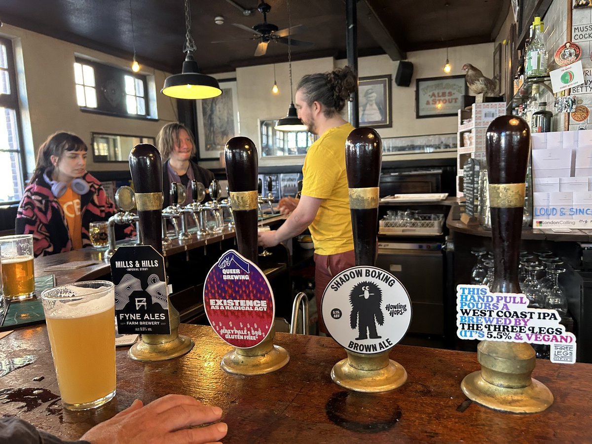 PubsSaving's tweet image. Cask ales @TheCockTavernE8 #pub #hackney last weekend. #realale