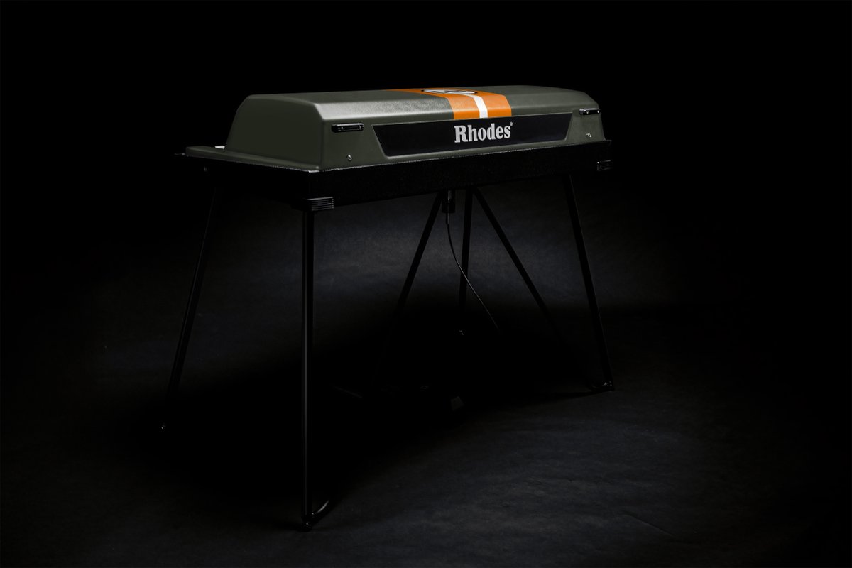 To mark the launch of the Stage 61 Axel Hartmann has designed a special Launch Edition.

Only 61 of these handcrafted units will exist worldwide, and they won't be reproduced.

rhodesmusic.com/rhodes-stage-6…

#rhodes #rhodesmusic #stage61