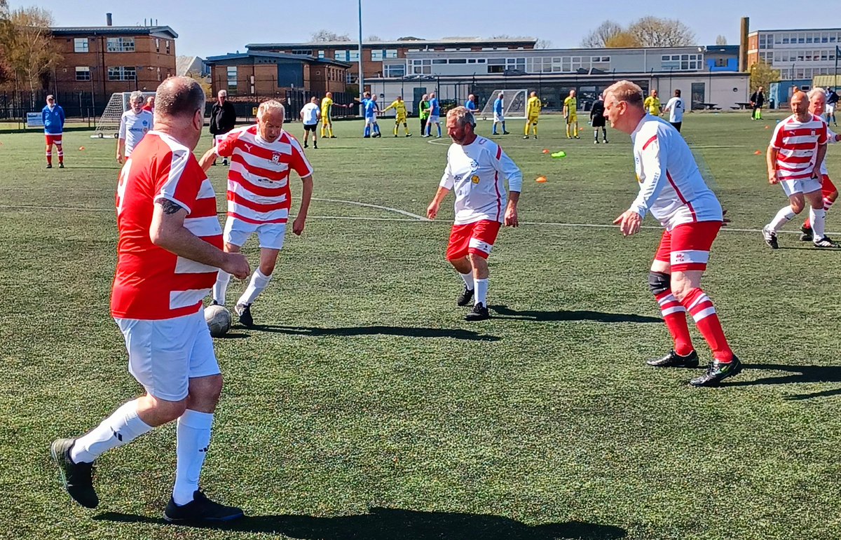 ErnDiff's tweet photo. Well played the Western Rebels at the last session of the Somerset FA winter walking football league, winning 2 matches and losing 2. Many thanks to Somerset FA, the referees and the players for creating a great event.
#walkingfootball #westernrebels #somersetfa https://t.co/9MfSkwlKGe