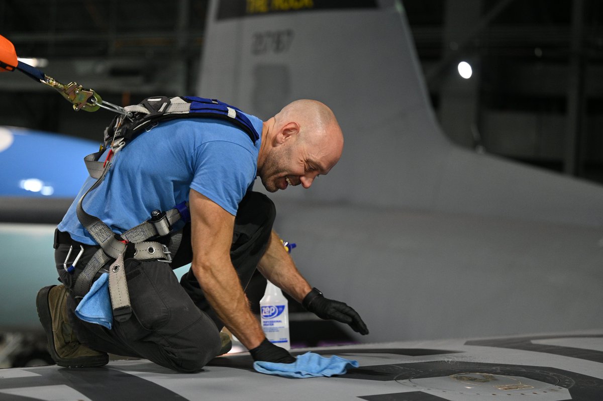 AFmuseum's tweet photo. Check out more aircraft cleaning photos! 📷 Take a look at the process in action and see how we care for these incredible pieces of Air Force history. 📷 FREE admission and parking — plan your visit today! #USAFMuseum #DaytonOhio #AviationHistory #MilitaryAircraft https://t.co/sPBbUhVIKd
