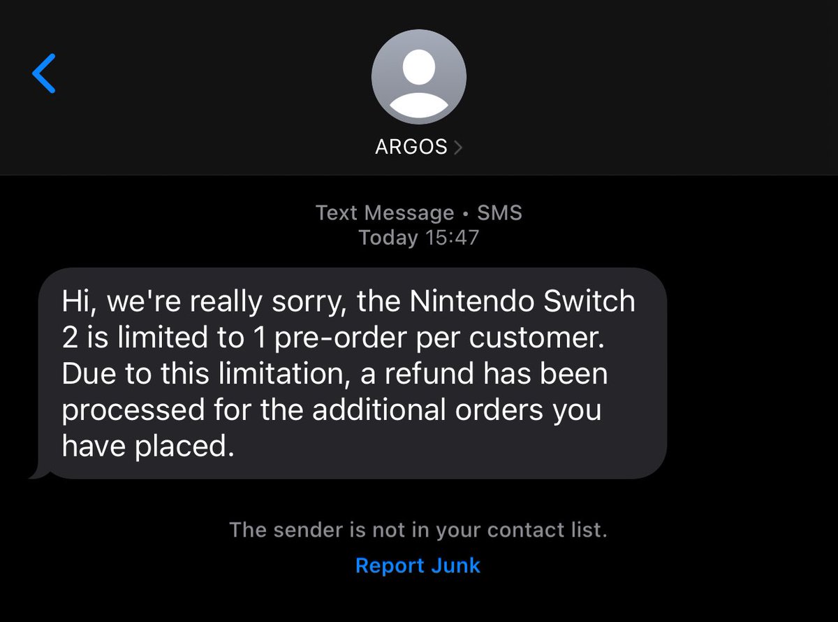 BEN_GR33N's tweet photo. @ArgosHelpers @Argos_Online  whereabouts does it mention this on your website at the point of sale? Why do you think its acceptable to hold my money for nearly a week before cancelling it? https://t.co/f69DEcCL9C