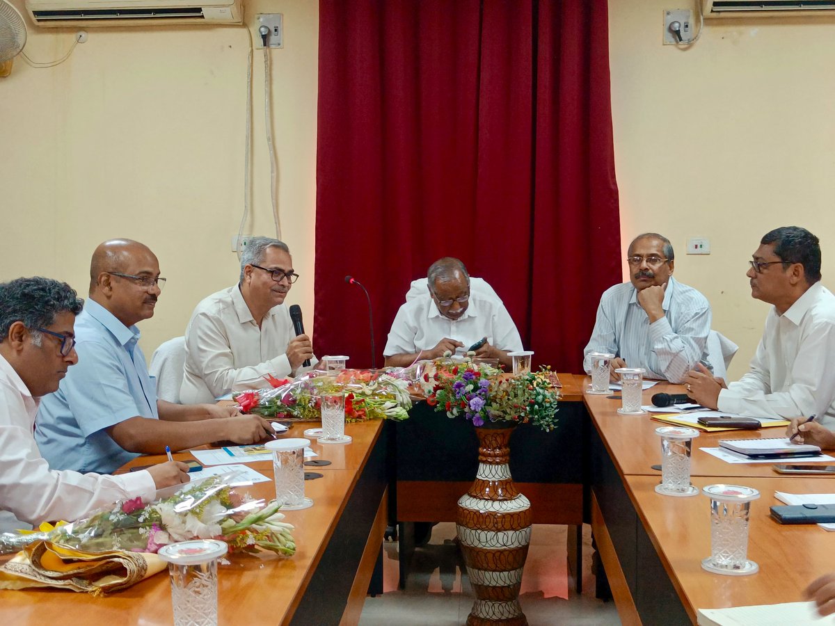 ICAR-ATARI Kolkata (Zone-V) (@atarikolkata) on Twitter photo Sparking the next wave of agri-digital innovation! Meeting on crafting the SoP for Kisan Sarathi 2.0 held <a href="/AtariKolkata/">ICAR-ATARI Kolkata (Zone-V)</a>, graced by Dr. Anil Rai, ADG (ICT), Dr. A. Bandopadhyya, Ex-NC, NASF, and other guests📲
#OneICAR
<a href="/icarindia/">Indian Council of Agricultural Research.</a>
<a href="/PMOIndia/">PMO India</a>
<a href="/ChouhanShivraj/">Shivraj Singh Chouhan</a>
<a href="/mygovindia/">MyGovIndia</a>
<a href="/PIB_India/">PIB India</a> Sparking the next wave of agri-digital innovation! Meeting on crafting the SoP for Kisan Sarathi 2.0 held <a href="/AtariKolkata/">ICAR-ATARI Kolkata (Zone-V)</a>, graced by Dr. Anil Rai, ADG (ICT), Dr. A. Bandopadhyya, Ex-NC, NASF, and other guests📲
#OneICAR
<a href="/icarindia/">Indian Council of Agricultural Research.</a>
<a href="/PMOIndia/">PMO India</a>
<a href="/ChouhanShivraj/">Shivraj Singh Chouhan</a>
<a href="/mygovindia/">MyGovIndia</a>
<a href="/PIB_India/">PIB India</a>