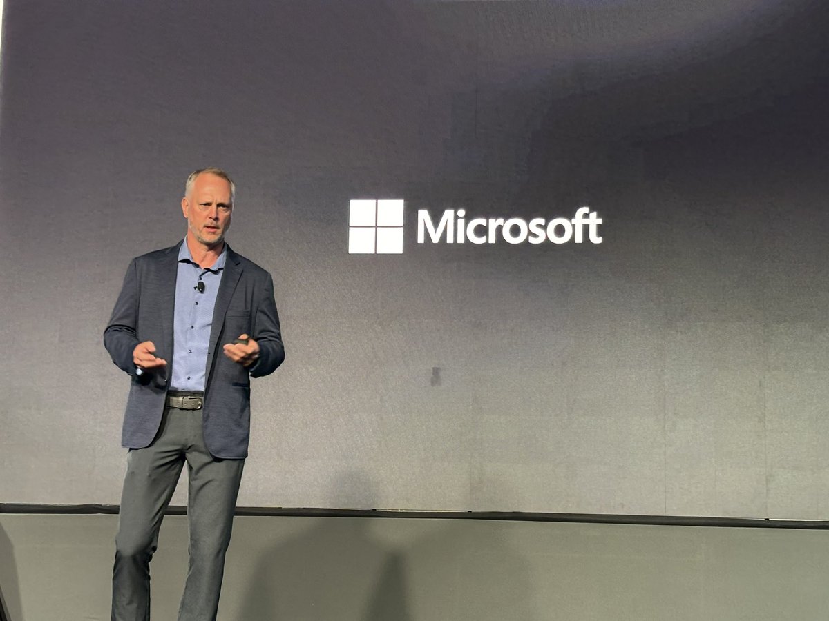 nyike's tweet photo. 5-6% growth in VDI over the last twenty years.
“This is like Michael Phelps - shaped by customer input - that’s how we get here.”
- Scott Manchester @Microsoft speaking at #NerdioCon https://t.co/rtlFkNxMxE