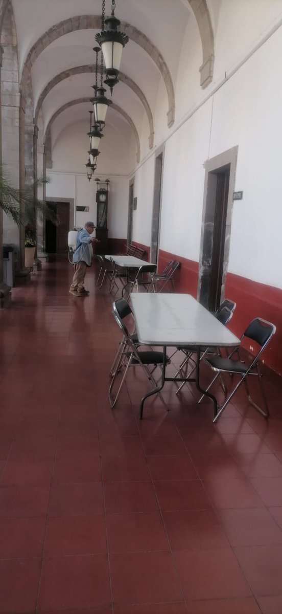 ¡Ya estamos ready para el #MiércolesCiudadano! 💪

Dejamos nuestros espacios limpios y bien sanitizados para recibirte. 🫧

#ÉchanosLaMano