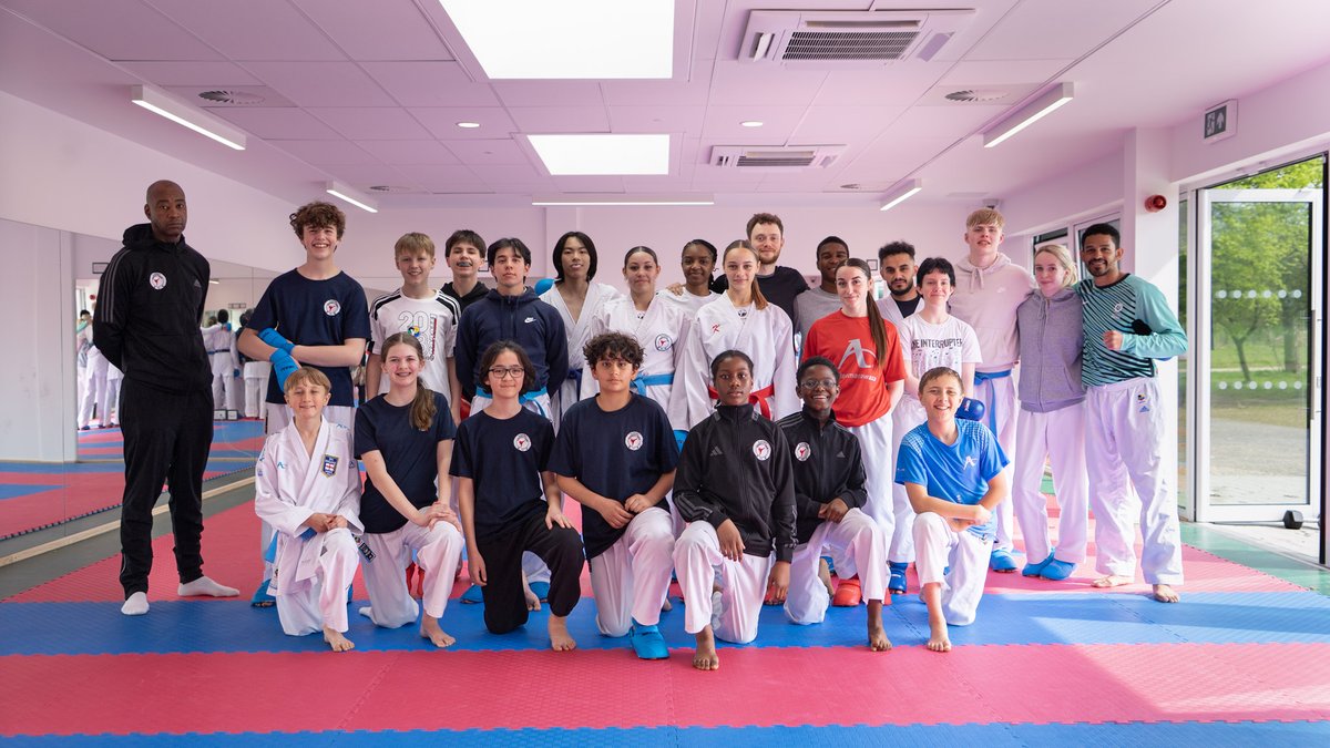 OaklandsWolves's tweet image. A great two days of Karate 🥋

thank you to everyone who attended our Easter camps; great efforts from everyone!

If you missed the Easter camps, don't worry, we have sessions on every Thursday here at the College!

Grab your tickets from the link in our bio! 👆