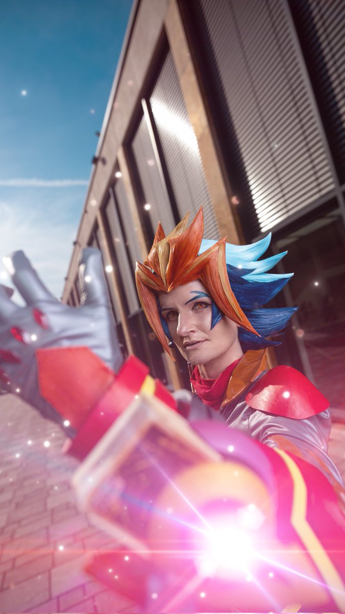 Wheelerin_94's tweet photo. "Become the π₯ of hope & show yourself now! Xyz Summon! Appear Rank 4!"
πΈ & π: @prismarella
#yugioh #vrains #yugiohvrains #ιζ―η #ιζ―ηVRAINS #soulburner #η©ζε° #γ½γ¦γ«γγΌγγΌ #takeruhomura #theodorehamilton #cosplay #yugiohcosplay #vrainscosplay #ygotcg #salamangreat https://t.co/q1eUaNlaGX